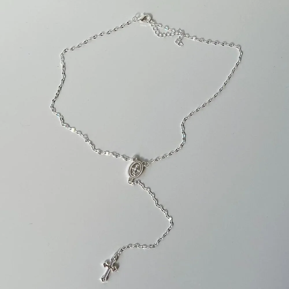 y2k 2000s silver rosary bead style Jesus piece necklace